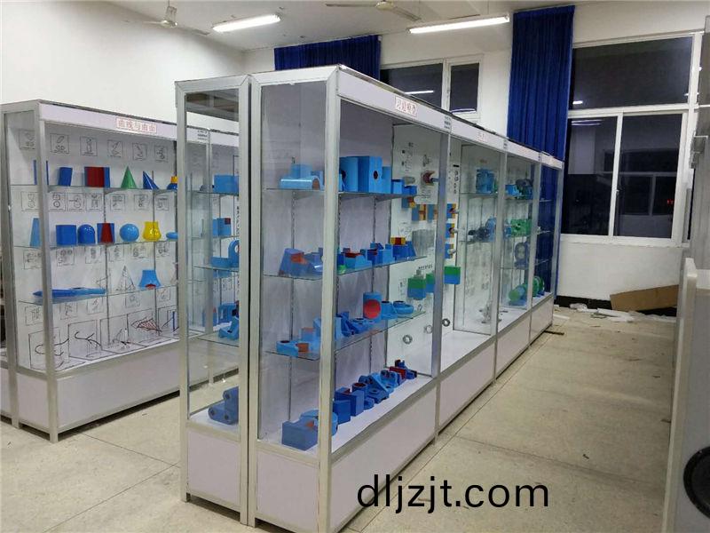 機(ji)械製圖(tu)實訓室(shi)